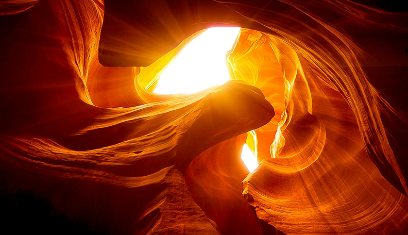 凯发天生一触即发制药盛装参展2024西鼎会，共绘健康产业新蓝图！